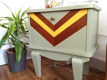 Vente avec paiement en ligne: Chevet vintage vert 