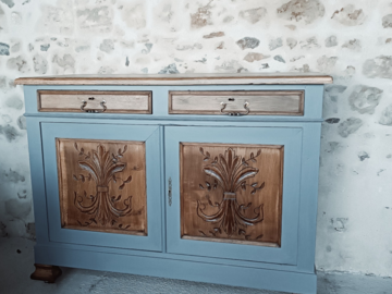 Vente avec paiement en ligne: Joli buffet ancien bois massif