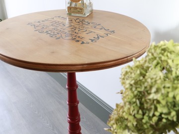 Vente avec paiement en ligne: Table "Au petit bistrot"