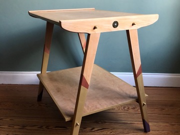 Vente avec paiement en ligne: Desserte scandinave détails dorés