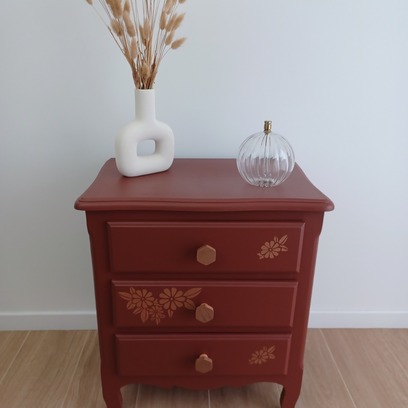 Vente avec paiement en ligne: Petite commode IRATY