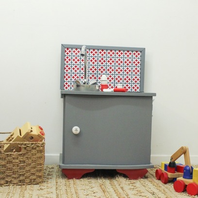 Vente avec paiement en ligne: Cuisinière pour enfant (upcycling ancien chevet)