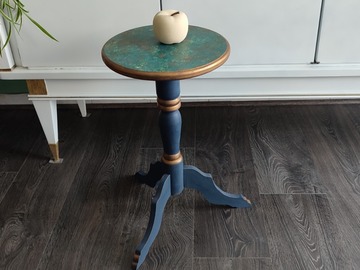 Vente avec paiement en ligne: Guéridon bleu vert doré