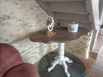 Vente avec paiement en ligne: Table violon d'appoint chocolat