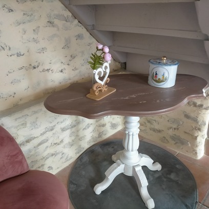 Vente avec paiement en ligne: Table violon d'appoint chocolat