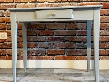Vente avec paiement en ligne: Table de ferme grise avec tiroir