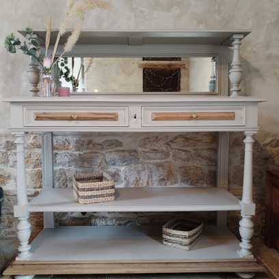 Vente avec paiement en ligne: Buffet console style Henri II relookée beige marron clair