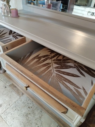 Buffet console style Henri II relookée beige marron clair