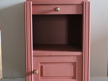 Vente avec paiement en ligne: Table de chevet art déco terracotta peids moustache