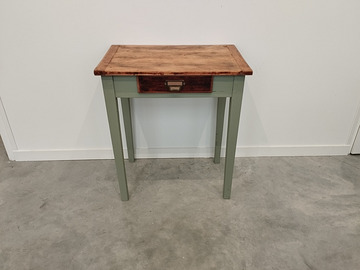 Vente avec paiement en ligne: Table de ferme d'appoint bois et vert, Eurydice