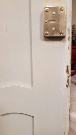 Bonnetière vintage, 1 porte, chêne peint en noir & patiné