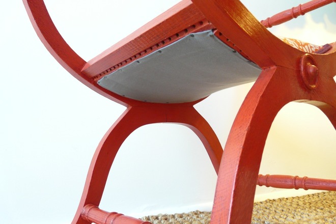 Fauteuil curule revisité 