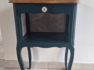 Vente avec paiement en ligne: Table de chevet bleu pétrole