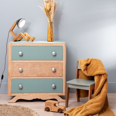 Vente avec paiement en ligne: Commode vintage vert rivage et papier peint fleuri