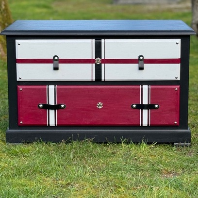 Vente avec paiement en ligne: Commode basse/Meuble pour TV trompe l'oeil "valises"