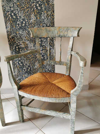 Lot de 2 fauteuils assise en paille relookés camaïeu de vert