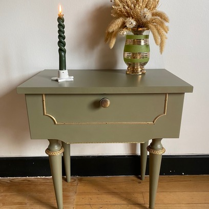 Vente avec paiement en ligne: Table de chevet vintage verte, Lisette