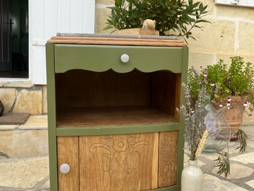 Vente avec paiement en ligne: Table de Chevet Paulette vert olive