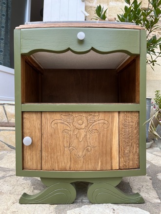 Table de Chevet Paulette vert olive