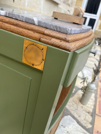 Table de Chevet Paulette vert olive
