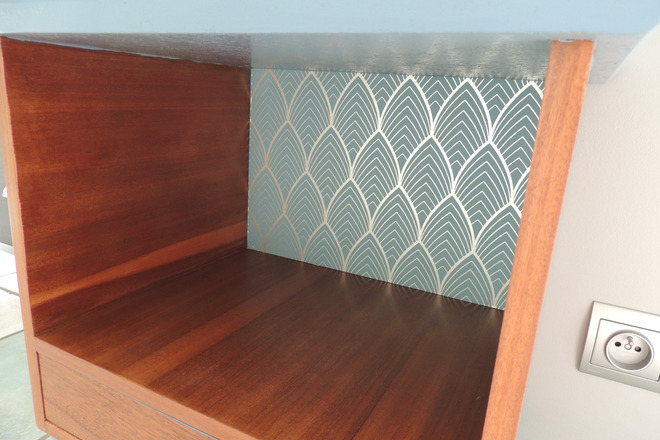 Chevet vintage à niche bleu horizon