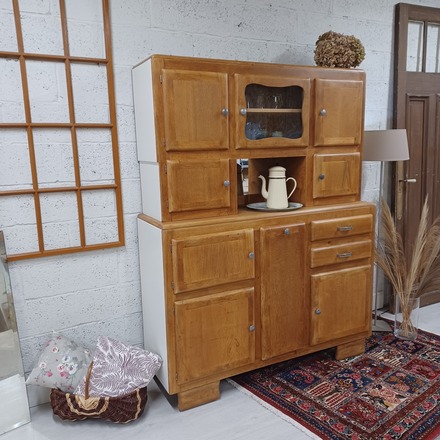 Grand buffet mado 2 corps années 50 bois et blanc champ de lin