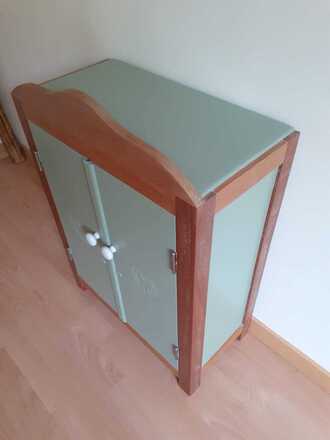 Armoire à poupée fenouil et bois, "HEART"