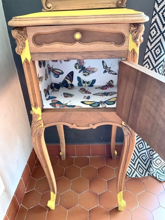 Table d'appoint/d'entrée Louis XV bois et jaune d'or