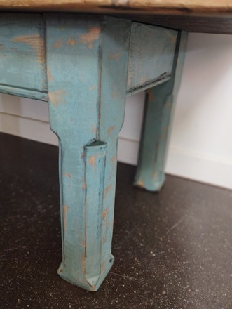 Table basse ou petit Banc Vintage en bois massif bleu turquoise