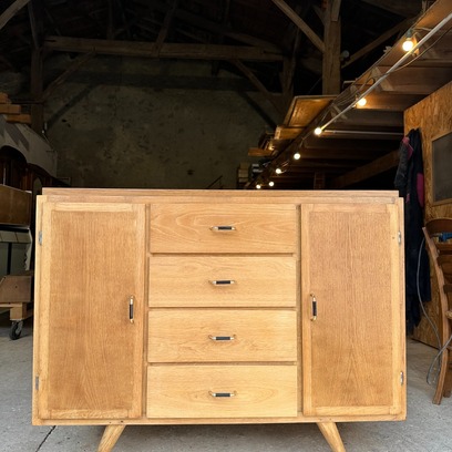 Vente avec paiement en ligne: Buffet vintage pieds compas et aux couleurs pop, Caroline