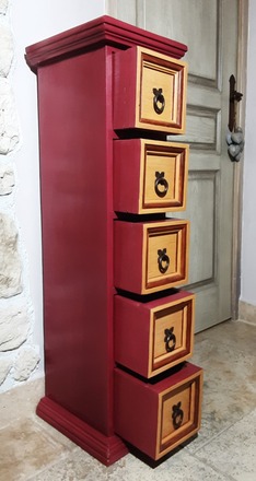 Chiffonnier 5 tiroirs, ocre rouge