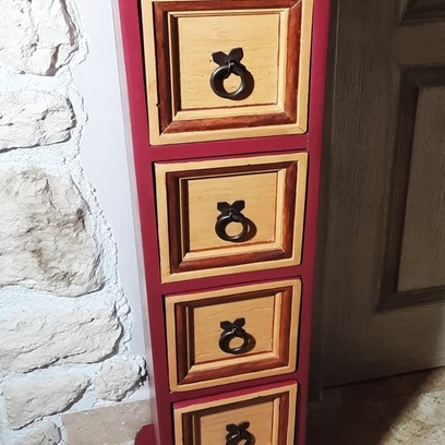 Vente avec paiement en ligne: Chiffonnier 5 tiroirs, ocre rouge