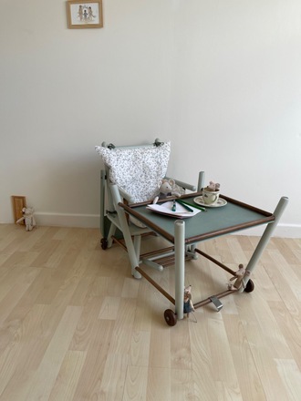 Chaise haute vintage verte pour enfant