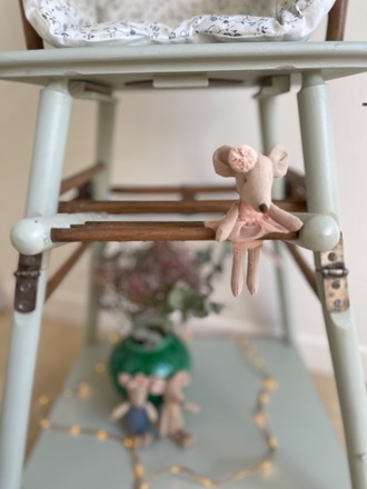 Chaise haute vintage verte pour enfant