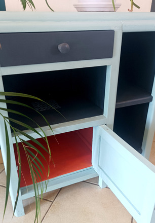 Petit buffet/meuble d'appoint carreaux de ciment bleu ciel