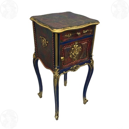 Table de nuit style Louis XVI pieds cabrioles dorures