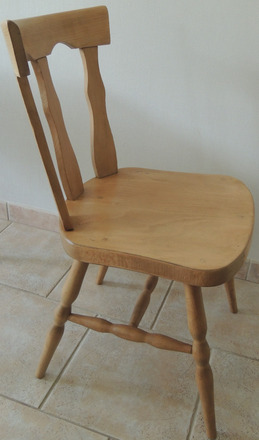 Ensemble bureau en bois liseré vert et sa chaise 