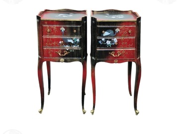 Vente avec paiement en ligne: Paire de tables de nuit Louis XVI style chinois
