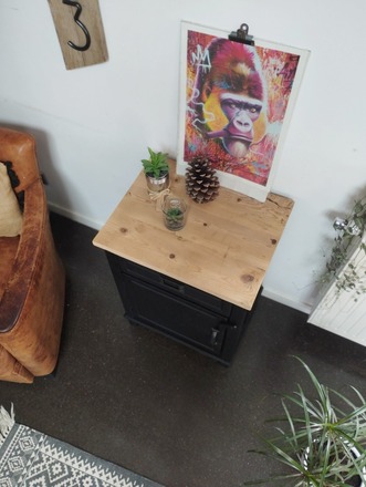 Confiturier/Petit buffet noir et bois style atelier
