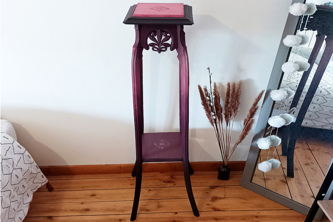 Sellette haute art nouveau tons aubergine et rose