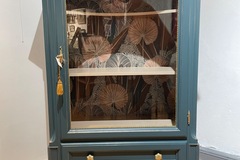 Vente avec paiement en ligne: Vitrine 1 porte relookée Broceliande