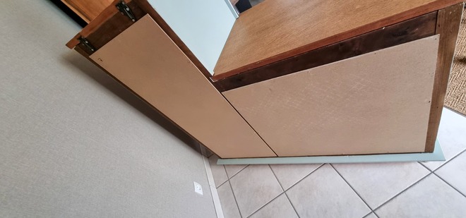 Armoire/penderie asymétrique vintage gris argent