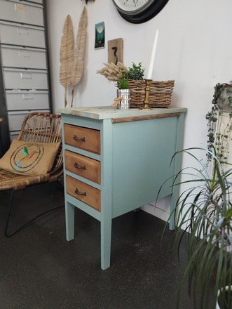 Meuble d'Atelier Vintage 3 tiroirs patiné vert
