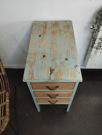 Meuble d'Atelier Vintage 3 tiroirs patiné vert
