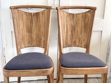 Vente avec paiement en ligne: Lot de 2 chaises Baumann en bois et tissu gris