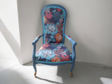Vente avec paiement en ligne: Fauteuil voltaire bleu tissu floral