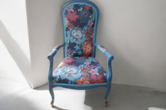 Vente avec paiement en ligne: Fauteuil voltaire bleu tissu floral