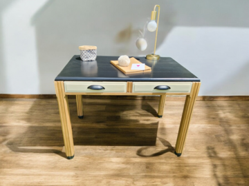 Vente avec paiement en ligne: bureau ancien relooké noir et bois
