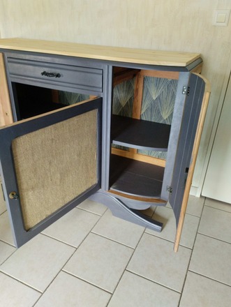 Buffet bas gris poivre et bois brut 