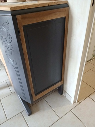 Buffet bas gris poivre et bois brut 